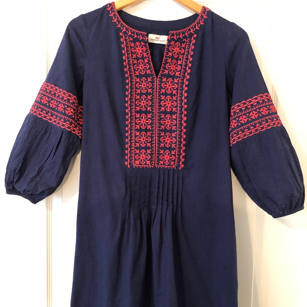 EUC VINEYARD VINES EMBROIDERED DRESS XS NAVY PINK